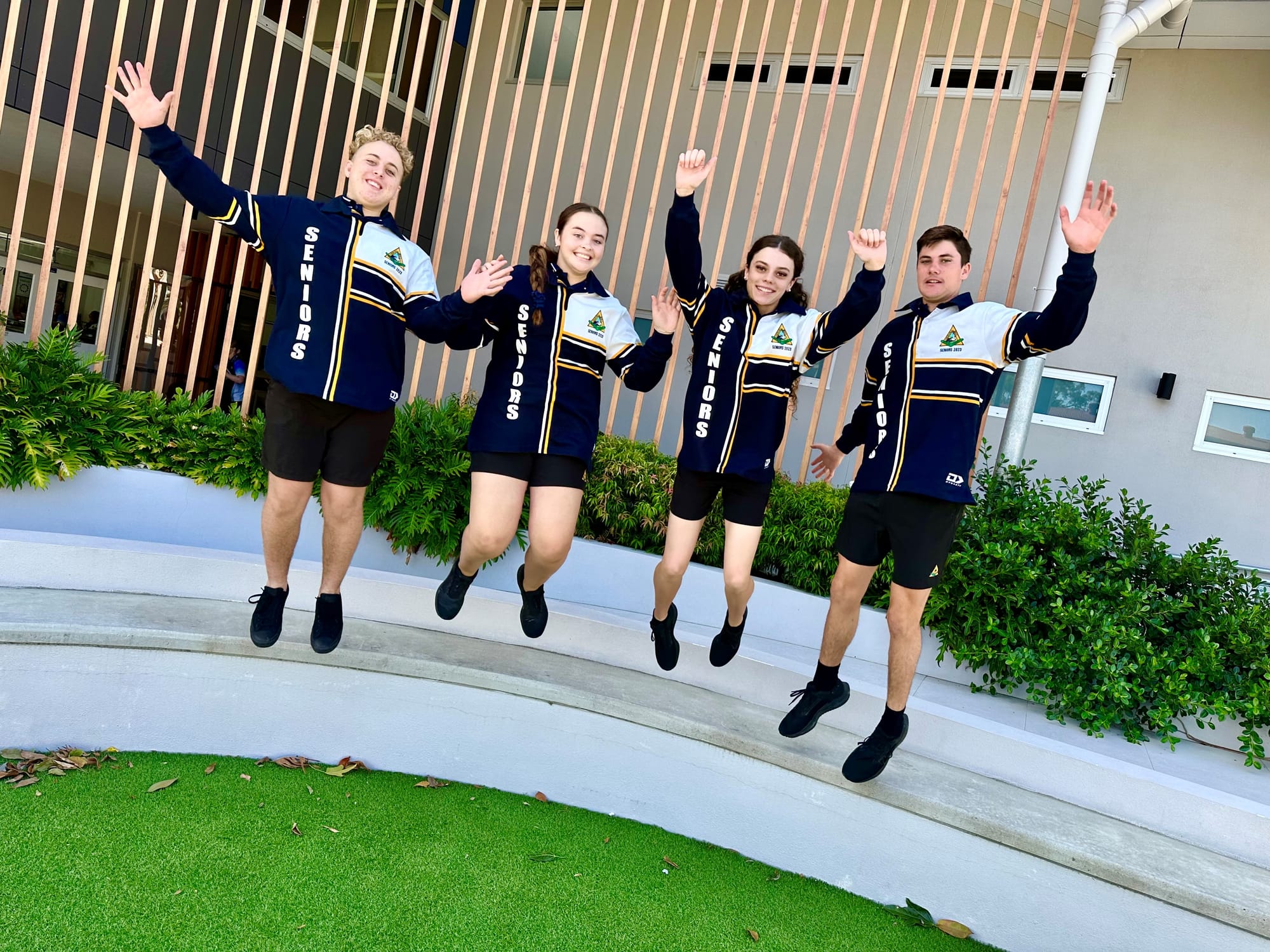 From plastic waste to seniors jumpers