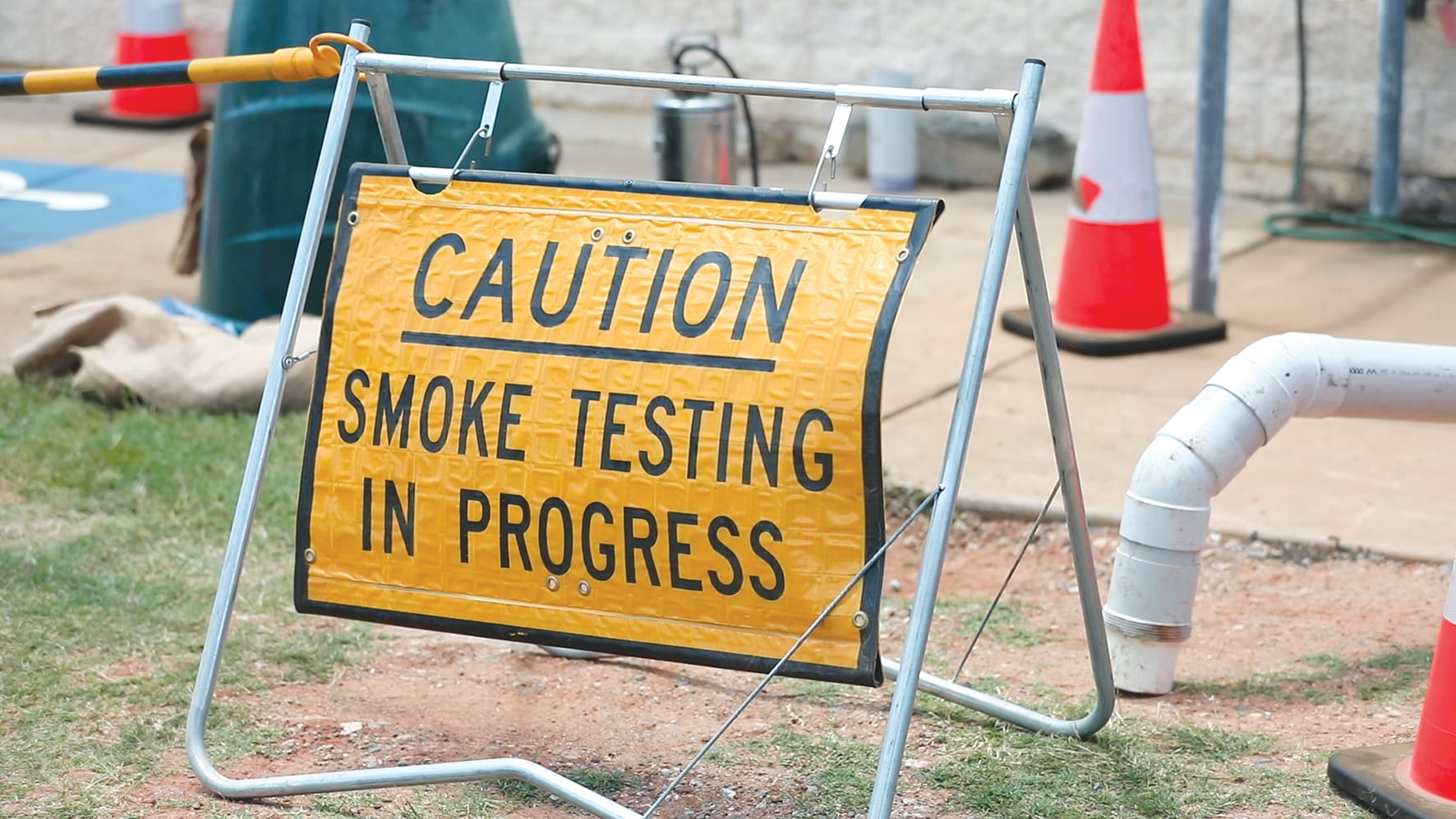 Smoke testing to detect sewerage network issues