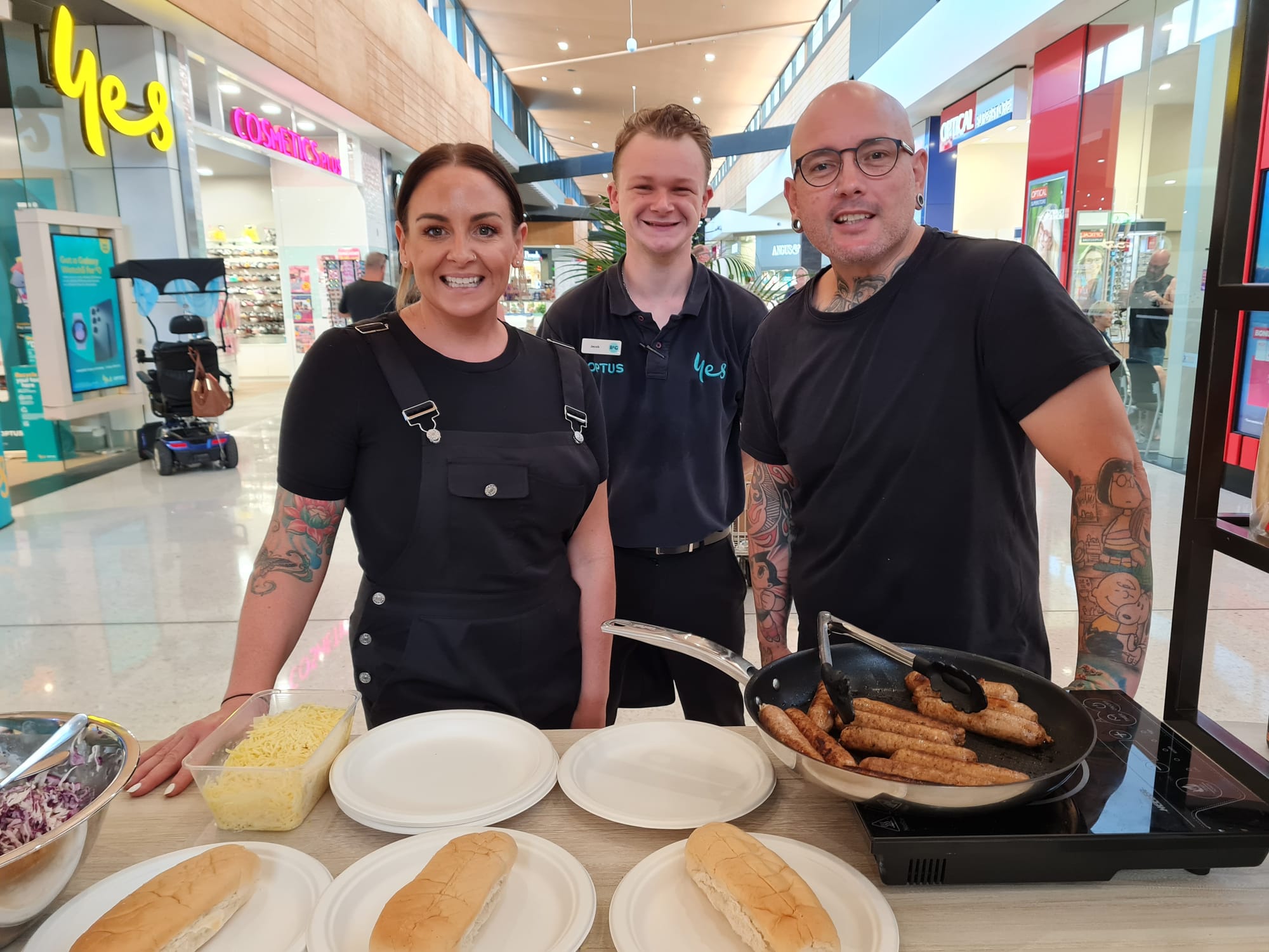 Optus connects to Hervey Bay through Dan and Steph