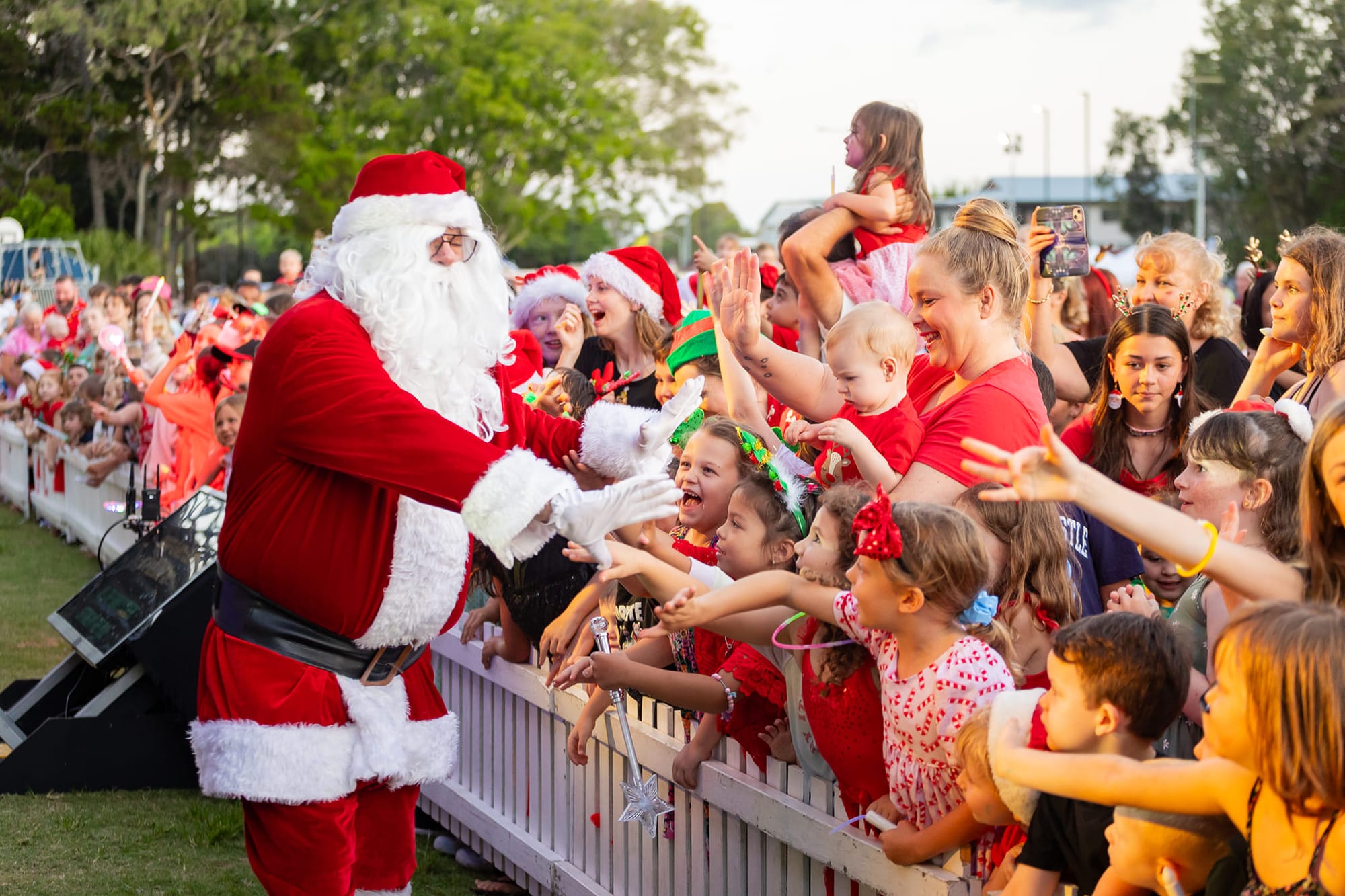 Carols by Candlelight lights up the Bay