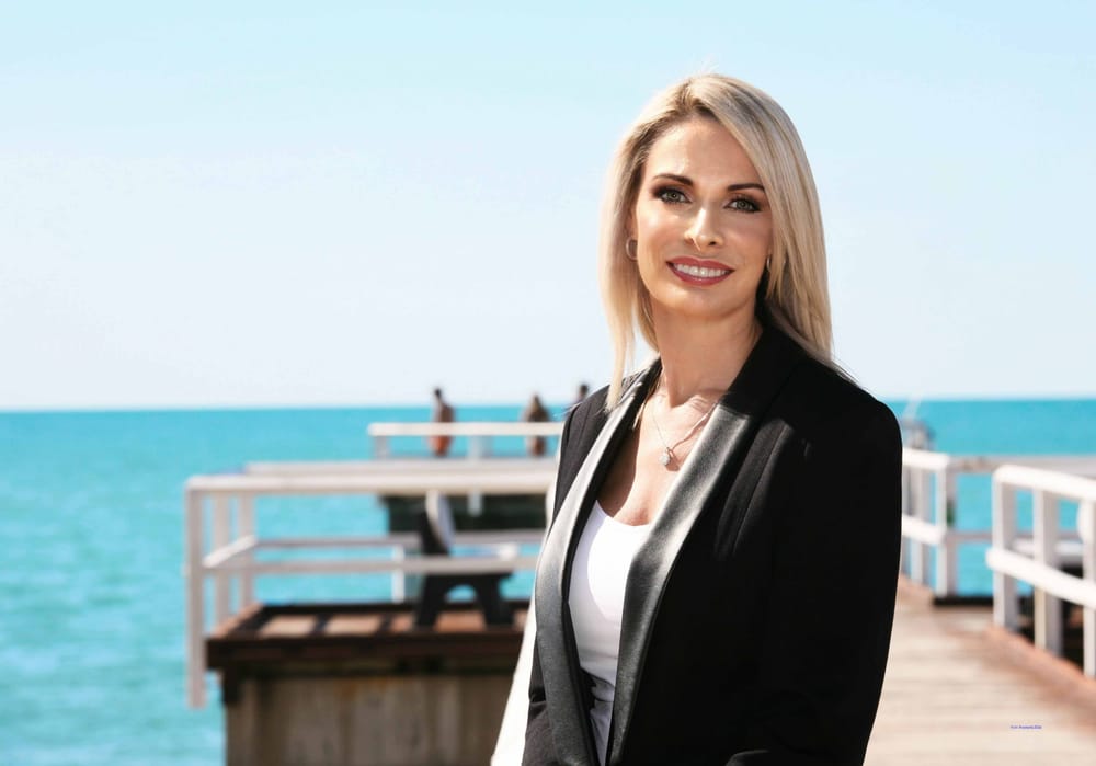 Bay agent wins award for seventh straight year post image