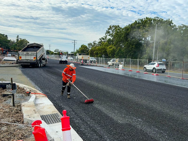 Boundary Road Traffic light project progresses post image