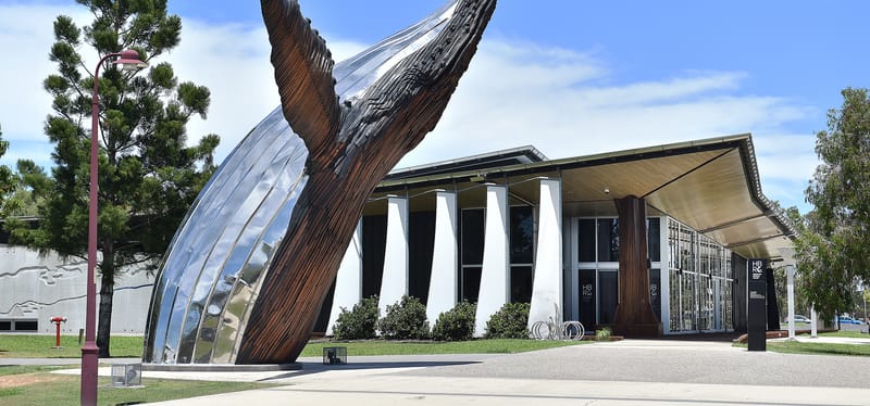 Visitors flocking to art gallery after renovation post image