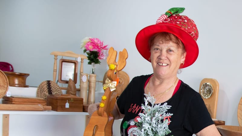 Get handmade gifts at Woodcrafters Xmas sale post image